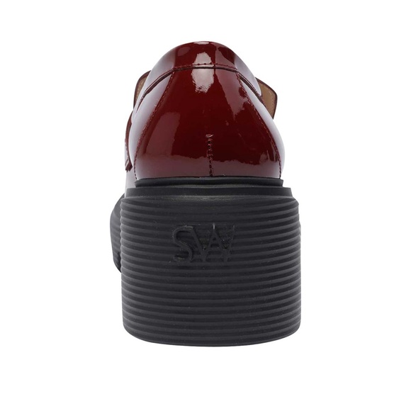 Stuart Weitzman Glossy Rosewood Soho Loafers - Picture 3 of 7